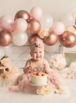 cake-smash-photography-girl-gold-pink-vancouver.jpg-r05c1an1x2q0v2l1doulzx168erybrmrd07lzvf8js